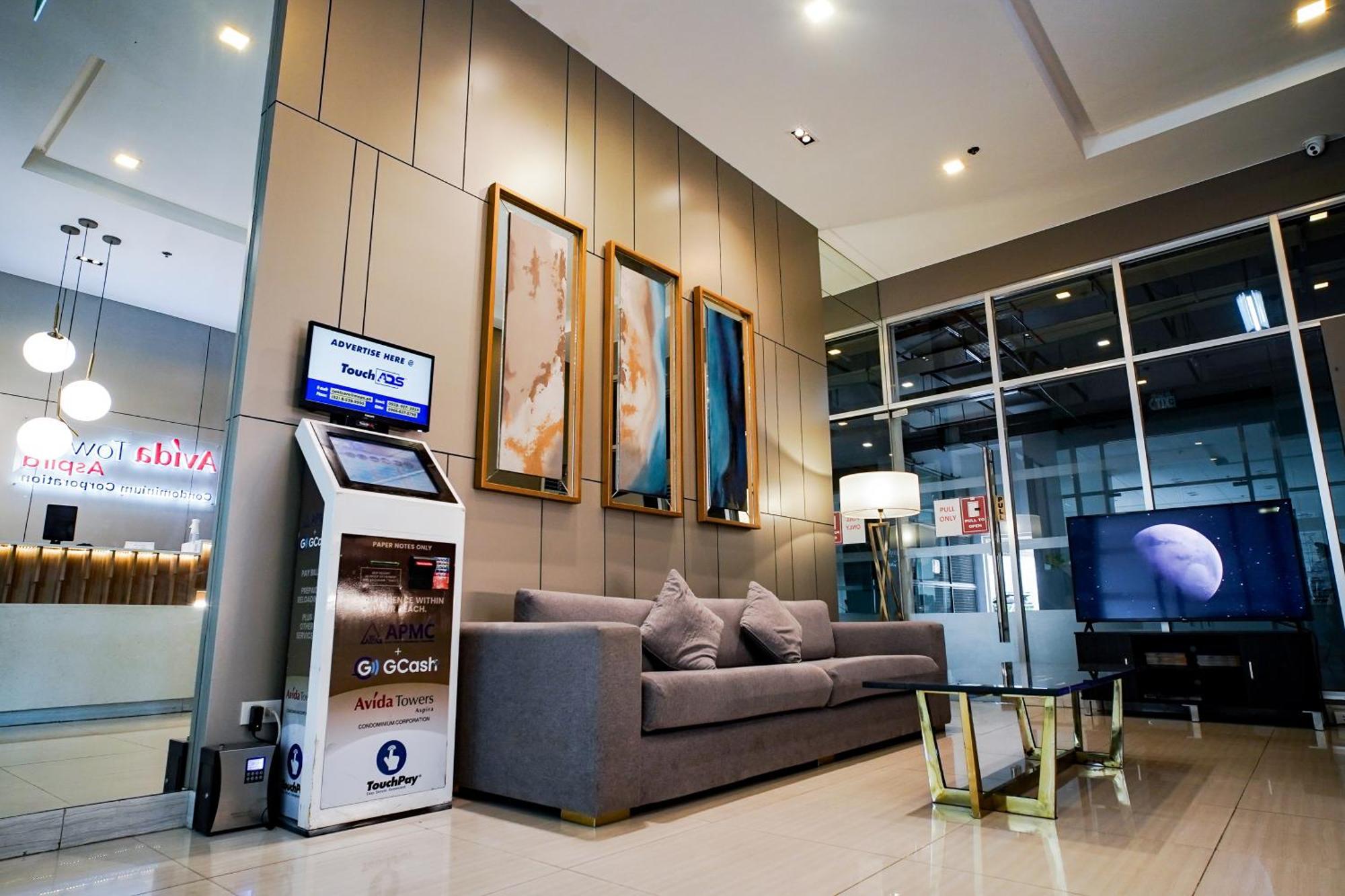 קגיאן דה אורו Modern Designed Studio Condo Near Ayala Centrio מראה חיצוני תמונה